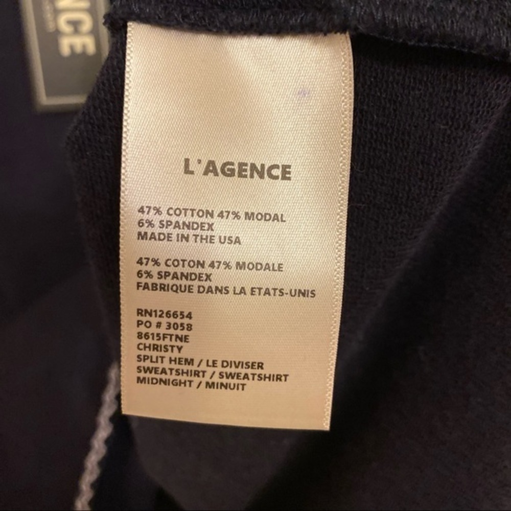 L'AGENCE Christy Contrast Stitch Top in Midnight Size M - Picture 7 of 9